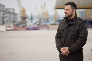 Ucraina, Zelensky “Serve una maggiore difesa aerea”