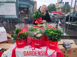 Sclerosi multipla, a Cerveteri “Bentornata Gardensia” di Aism raccoglie oltre 1.300 euro