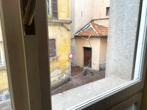 Viterbo – Atto vandalico contro la sede della Provincia