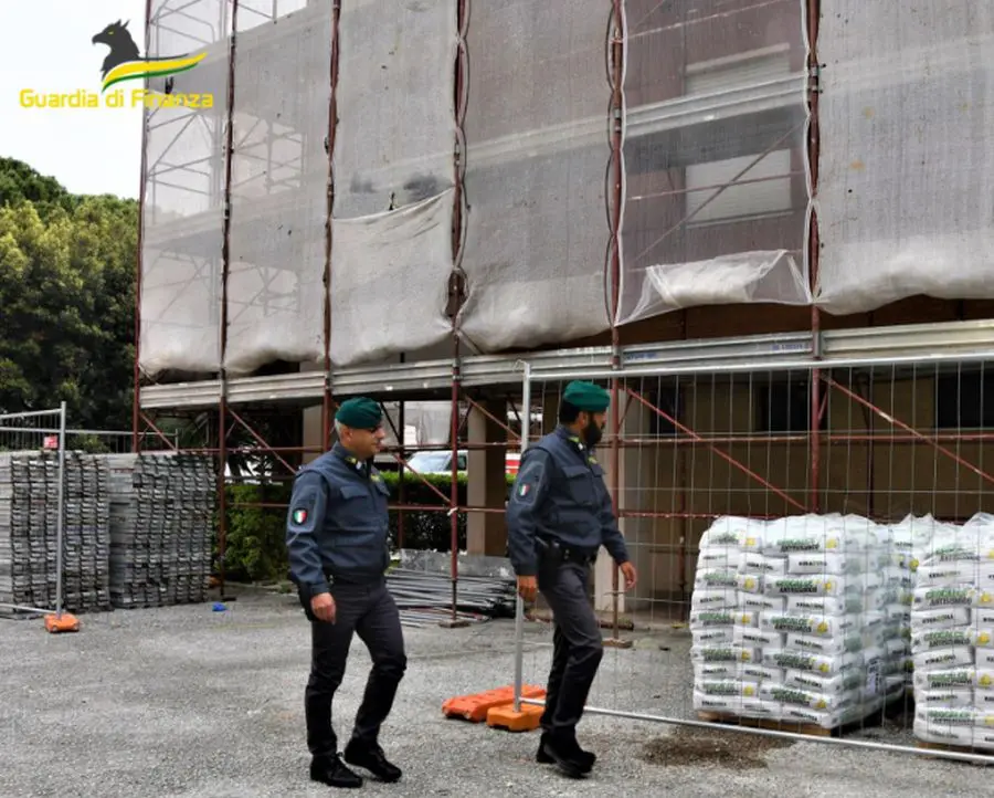 Livorno, maxi frode sul bonus facciate. Sequestro da 18 milioni