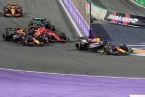 Formula Uno, Verstappen vince pure in Arabia. Ok le Ferrari: terzo Leclerc, spendido settimo per gioiello Bearman