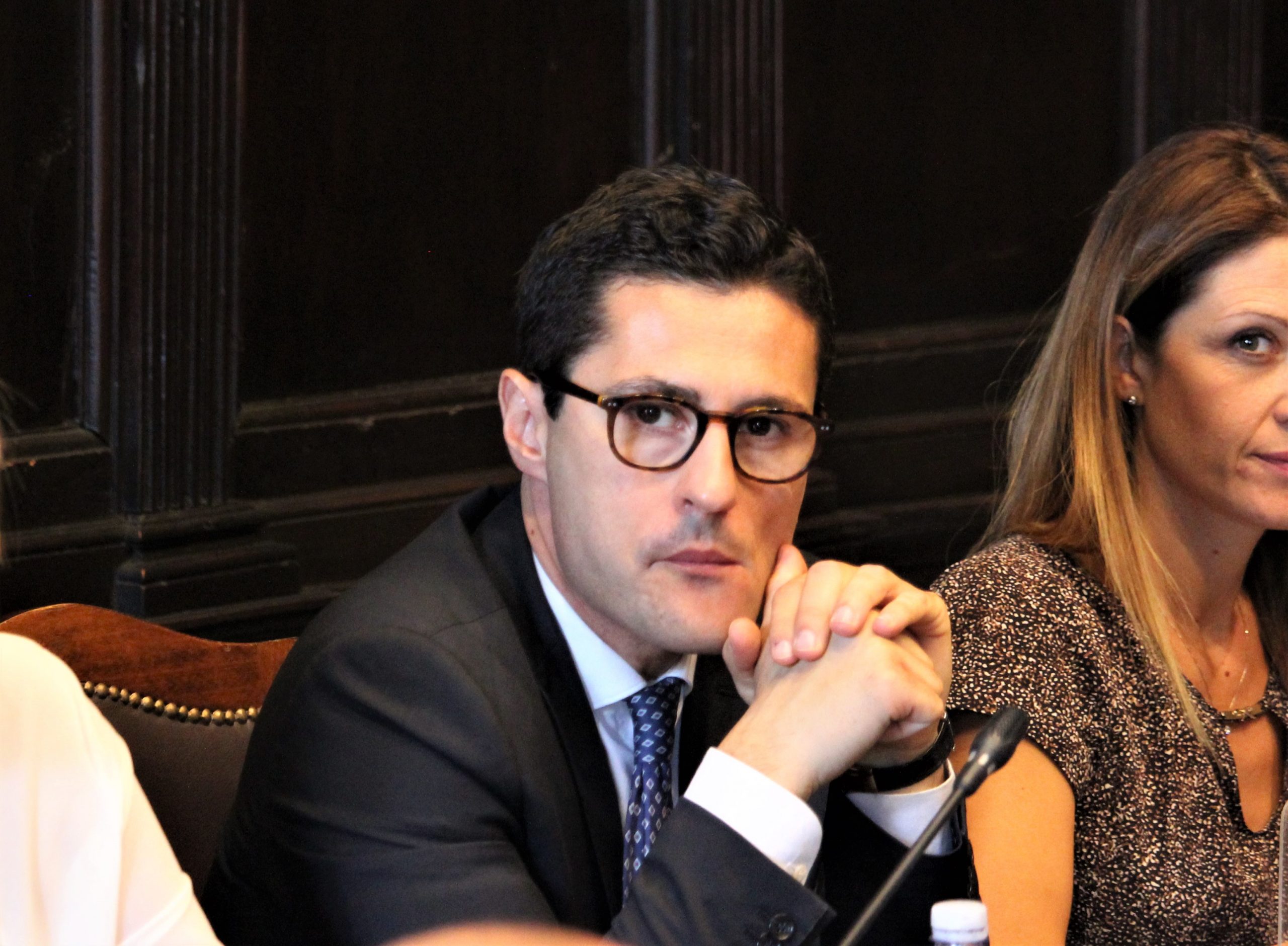 Viterbo – Micci: “L’amministrazione Frontini trova i soldi per Natale grazie alle sue stesse inefficienze”