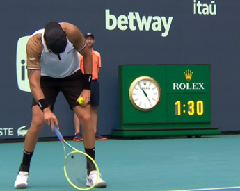 Tennis, Miami Open. La paura, la lotta, l’orgoglio: passa Murray, ma Berrettini esce a testa alta