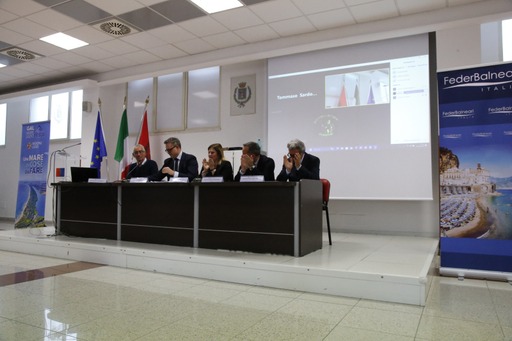 Pesca e spiagge: il rilancio di Pomezia passa dalla Blue Economy