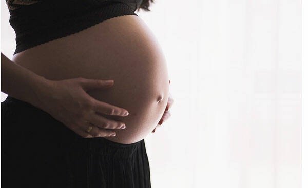 “Maternità Fragile”, la Regione stanzia fino a 5000 euro per le donne in gravidanza