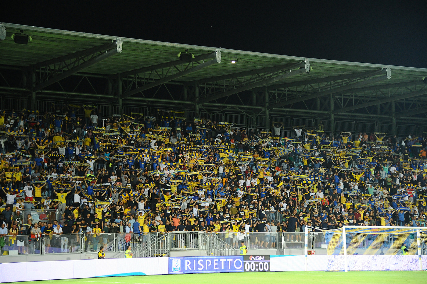 Frosinone Calcio, alba dolcissima: così il Leone si regalò un mercoledì da capolista