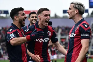 Bologna-Salernitana 3-0, rossoblù a -2 dalla Juventus