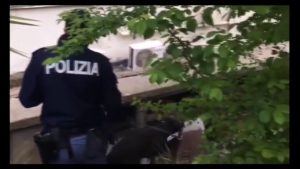 Tentato omicidio a Roma, 5 arresti e sequestrate armi e droga