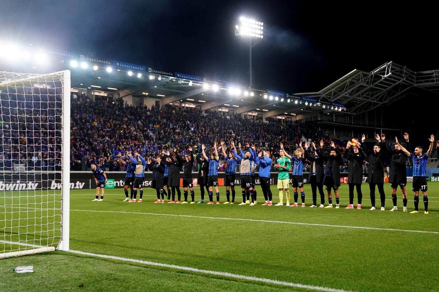 Atalanta, resistenza e gloria: completata l’eroica missione Liverpool, Bergamo in festa