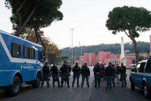 Roma-Lazio, sventato scontro ultras: arrestato un 41enne