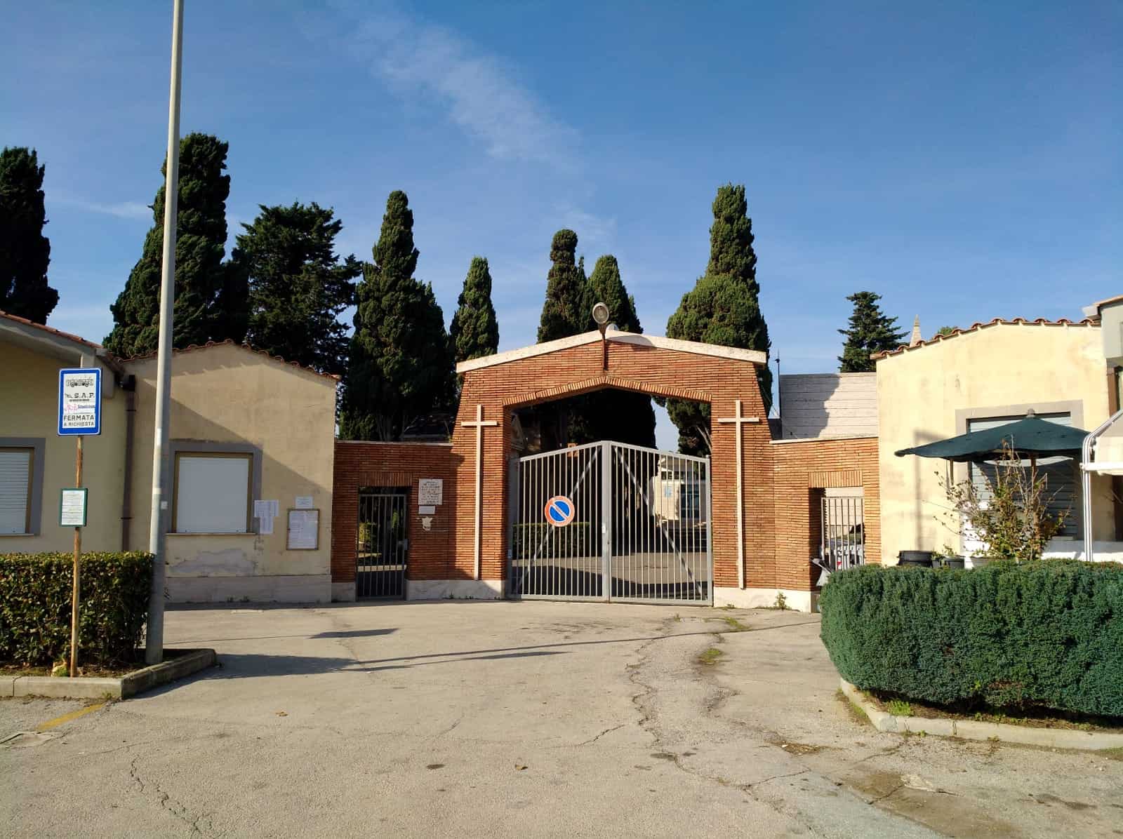 Santa Marinella: dopo il Porticciolo anche il cimitero passa in mano ai privati