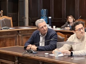 Viterbo, l’ex sindaco Giulio Marini torna in Consiglio comunale