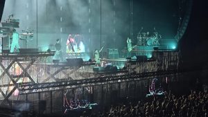 Lite durante il concerto dei Subsonica: muore uno spettatore