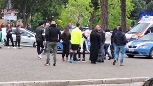 Viterbo – Spranghe, mazze da baseball, al Sacrario l’ennesima folle rissa (foto e video)