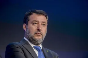 La Camera respinge la mozione di sfiducia su Salvini