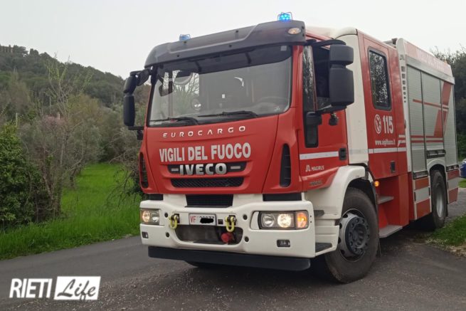 Paura a Casperia, giovane agricoltore resta schiacciato dal trattore