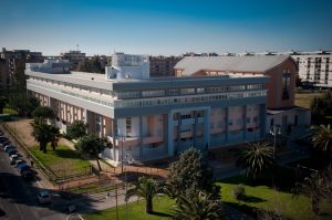 Latina, prof di religione accusato di pedofilia licenziato dalla Diocesi