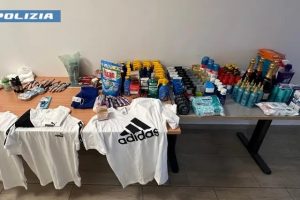Ladispoli, saccheggiano supermercato: arrestati cinque rumeni