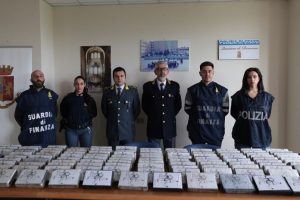 150 chili di cocaina sequestrati: se immessa sul mercato avrebbe fruttato 25 milioni di euro