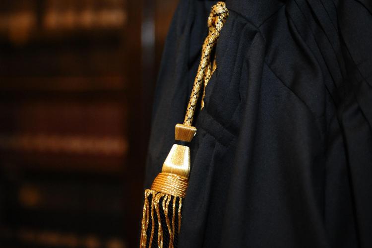 Covid a Civitavecchia, rinviati a giudizio medico e ad della Rsa Bellosguardo