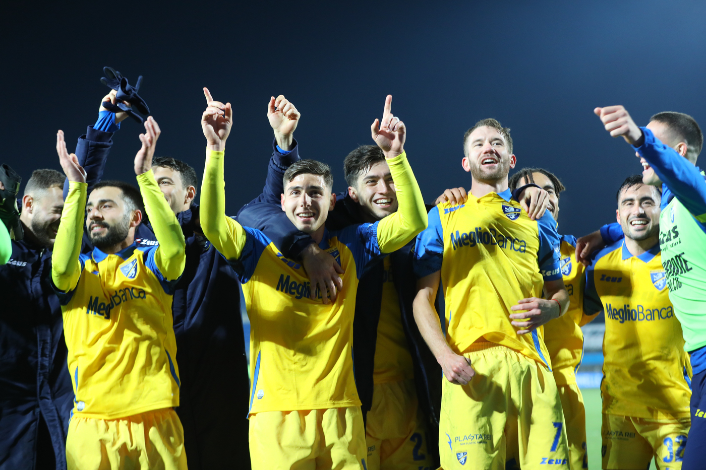 Il Thriller di Udine, abissi e scenari: corsa salvezza, vento in poppa a Frosinone