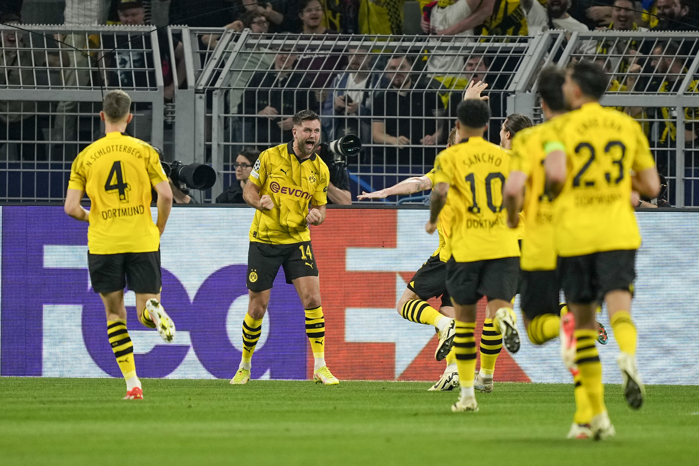 Sentenza Muro Giallo, sogni BVB: cronache di Champions, al Paris servirà la remuntada