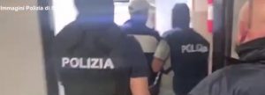 19 omicidi per Baris Boyun: stava preparando un attentato (VIDEO ARRESTO)
