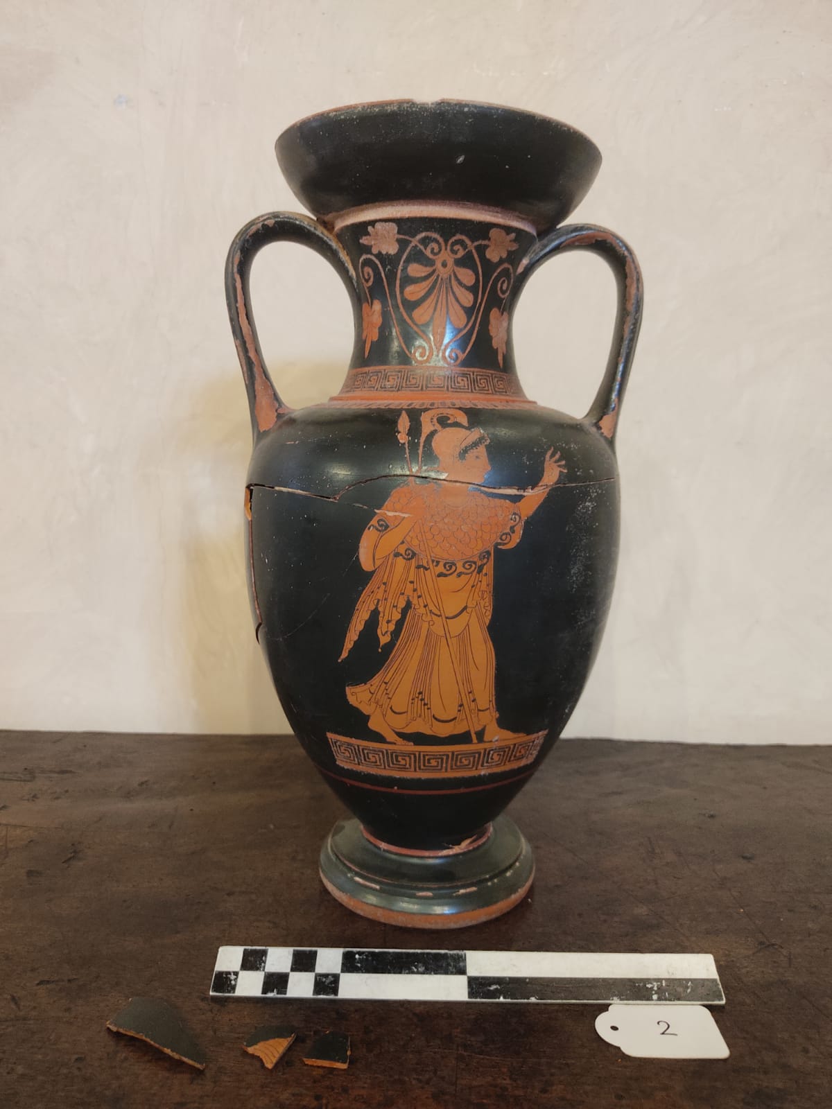 Nepi, rinvenuti in una villa preziosi reperti archeologici “clandestini”: denunciata la proprietaria