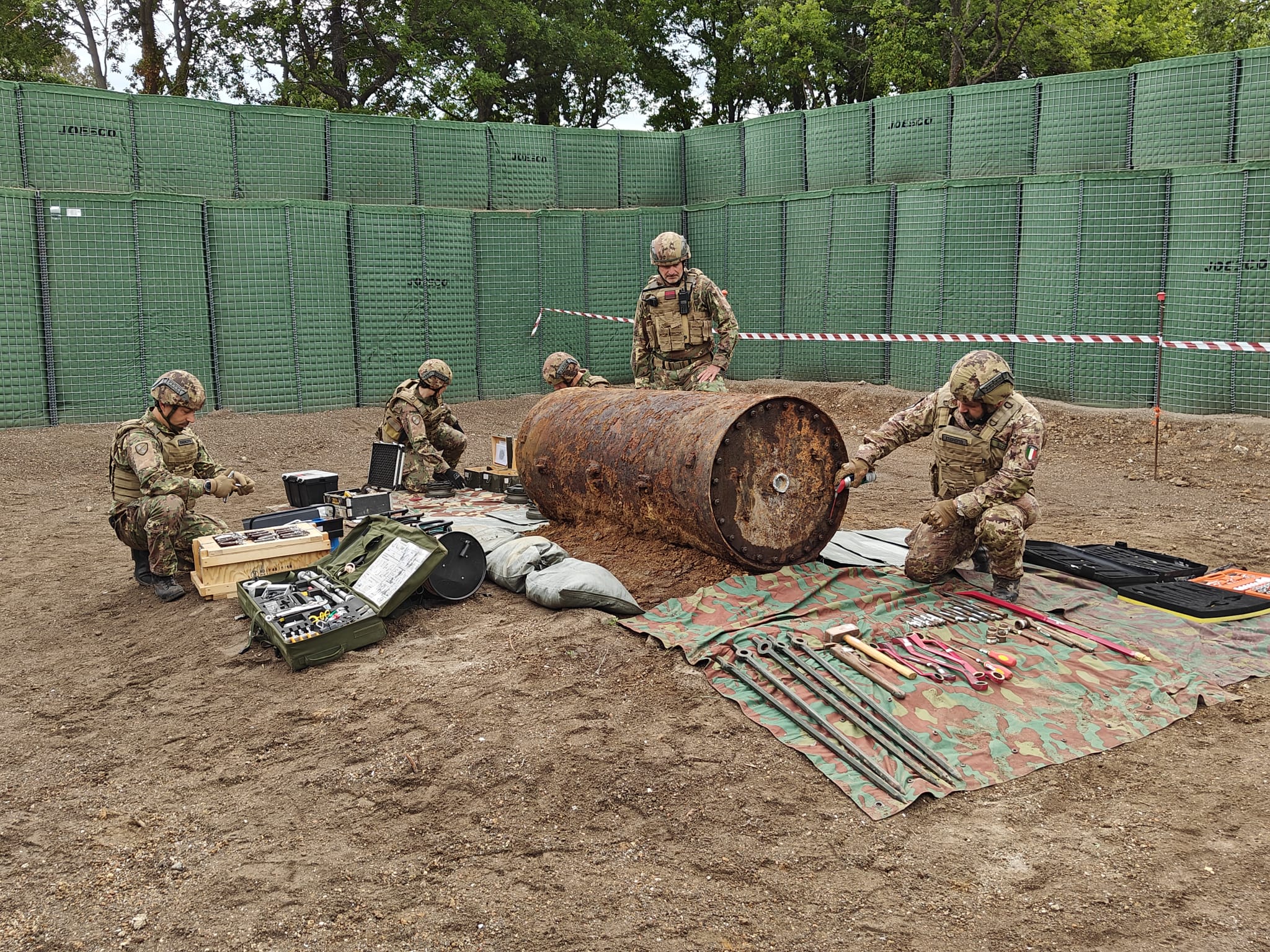 A Viterbo è il Bomba-day: 36mila cittadini evacuati