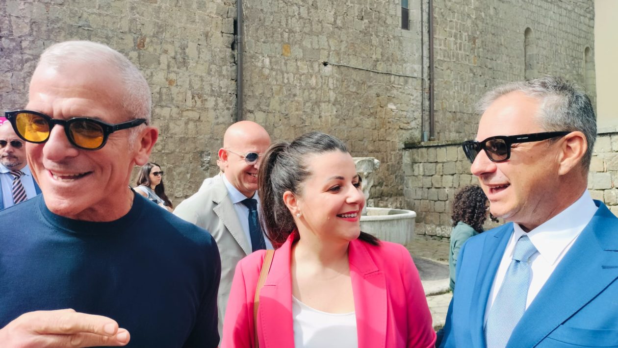 Viterbo – Assaggi 2024, taglio del nastro di Max Mariola e c’è anche la leader PD Elly Schlein