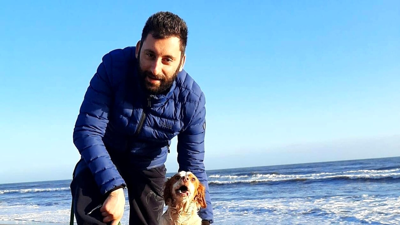 Fondi, si schianta nella notte contro un albero: muore il 33enne terracinese Maicol Mattei