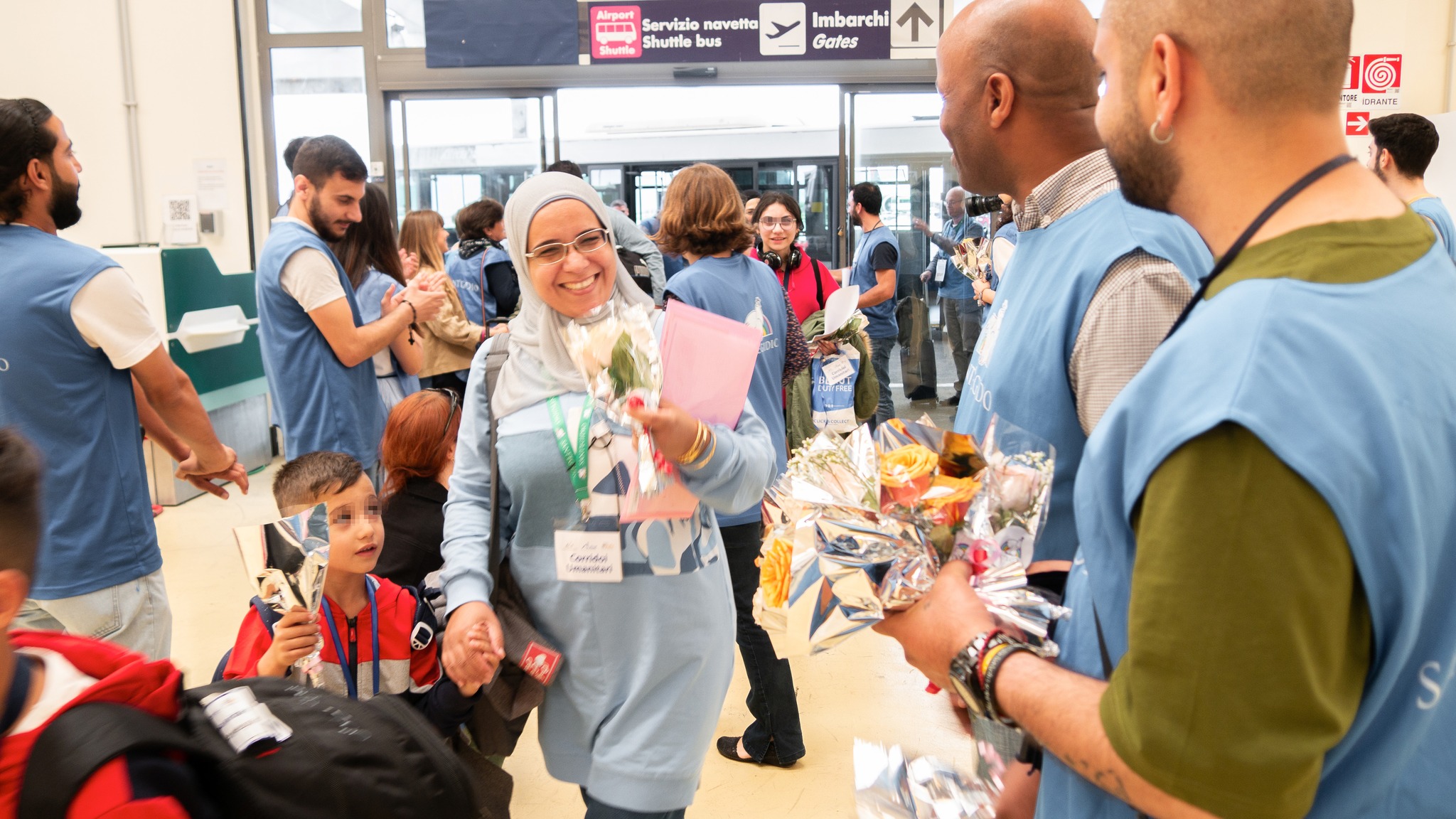 Fiumicino, sbarcati all’aeroporto 49 rifugiati siriani