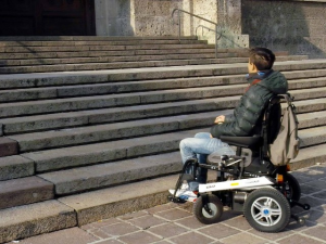 Viterbo città sempre più inclusiva: via libera all’aggiornamento del piano eliminazione barriere architettoniche