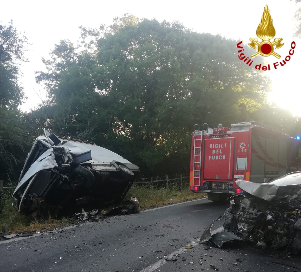 Allumiere – All’alba scontro tra furgone e autovettura, tre feriti portati in ospedale. Chiusa momentaneamente la Braccianese-Claudia