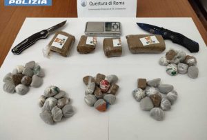 Civitavecchia, trovato con mezzo chilo di hashish: arrestato pusher 26enne