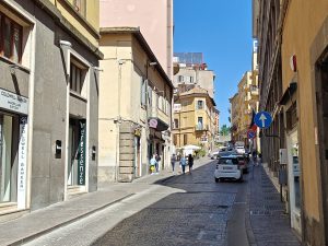 viterbo-furto-pieno-centro-deruba-una-ragazza-fermato-dopo-un-inseguimento