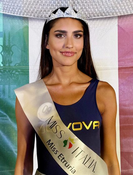 Claudia Raimondi incoronata Miss Etruria 2024