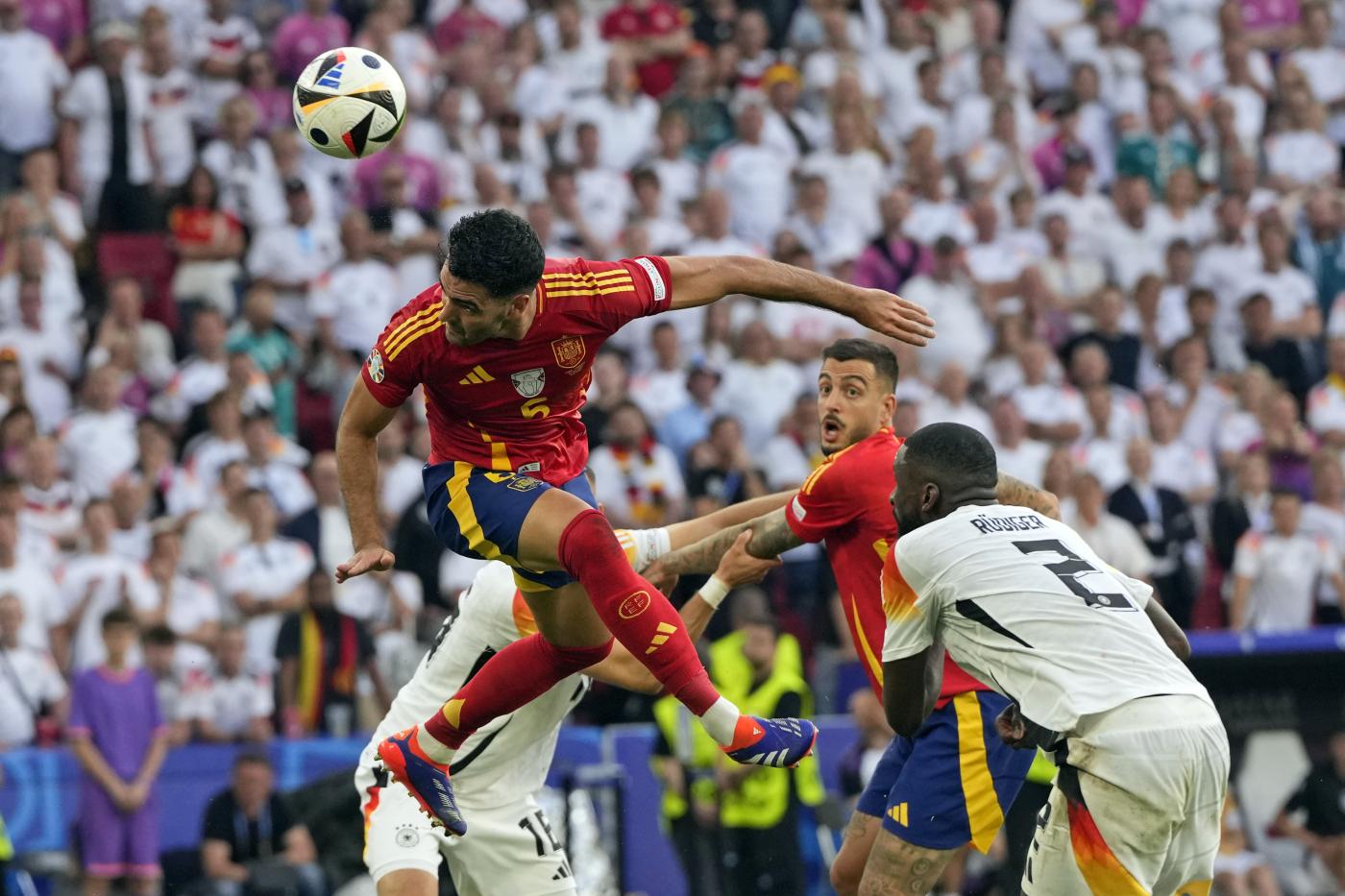 Euro 2024. Spettacolo, giocate e polemiche, ma alla fine colpo Spagna: Furie Rosse in semifinale, disperazione Germania