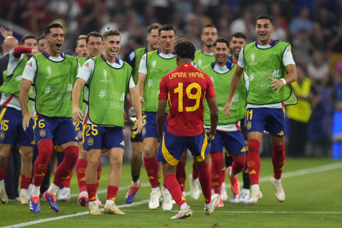 Euro 2024, l’ennesima notte delle Furie Rosse: fuori pure la Francia, Spagna prima finalista
