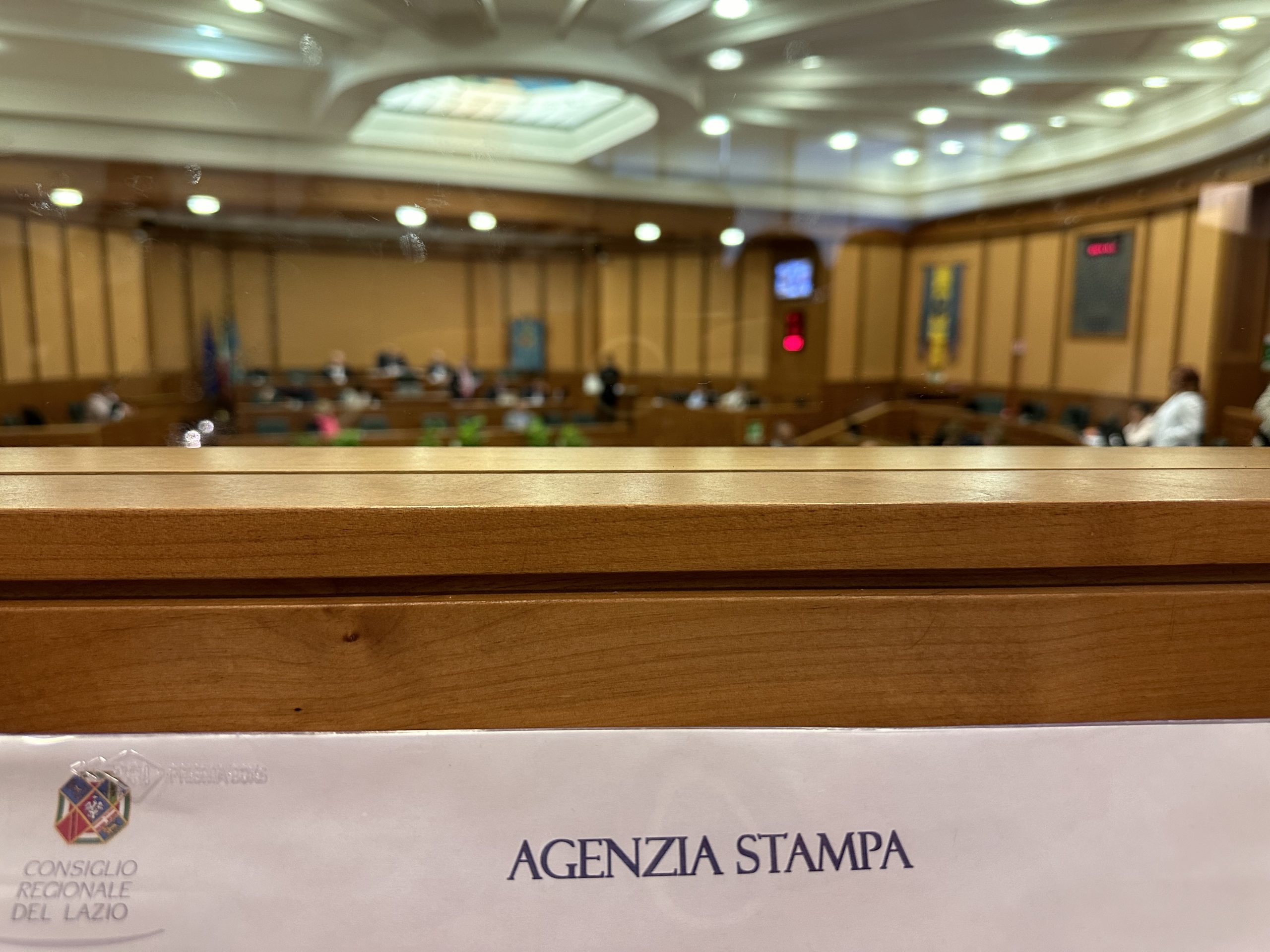 Lazio – Consiglio regionale approva l’assestamento di Bilancio