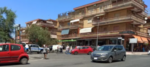 Ladispoli, scontro auto-monopattino elettrico: grave 30enne tunisino