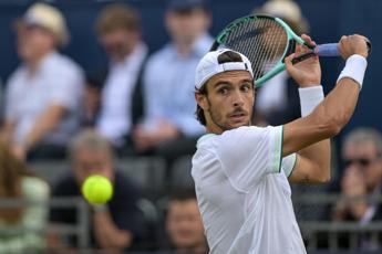 Wimbledon 2024, l’altro derby al vero Musetti: fuori Darderi. Domani Fognini e Sinner