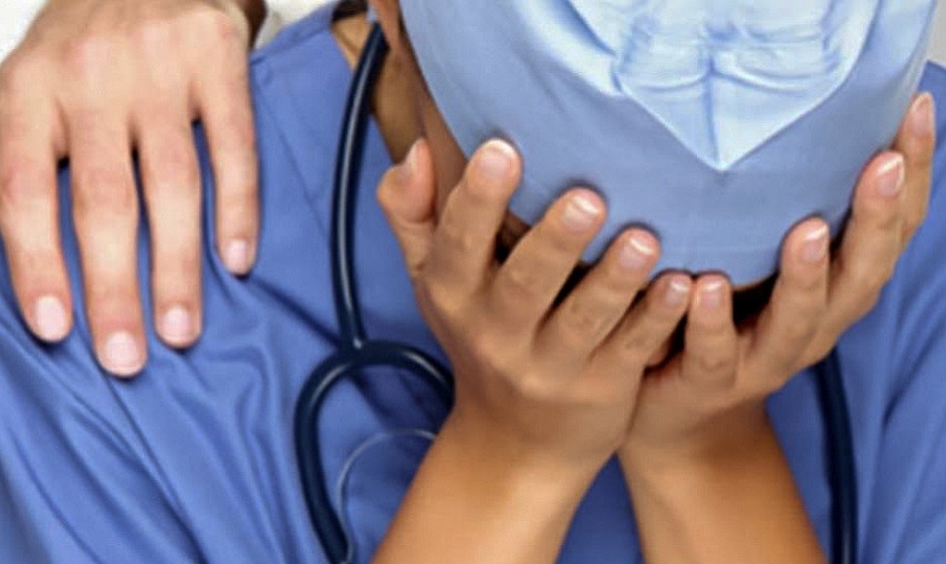 Infermiere preso a calci e pugni da un paziente “problematico” al Sant’Andrea