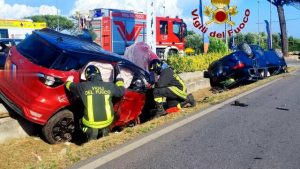 Lanuvio, neonato ferito in incidente stradale