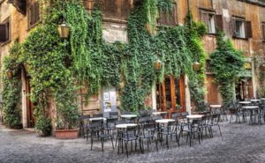 A Roma riapre lo storico bar della Pace