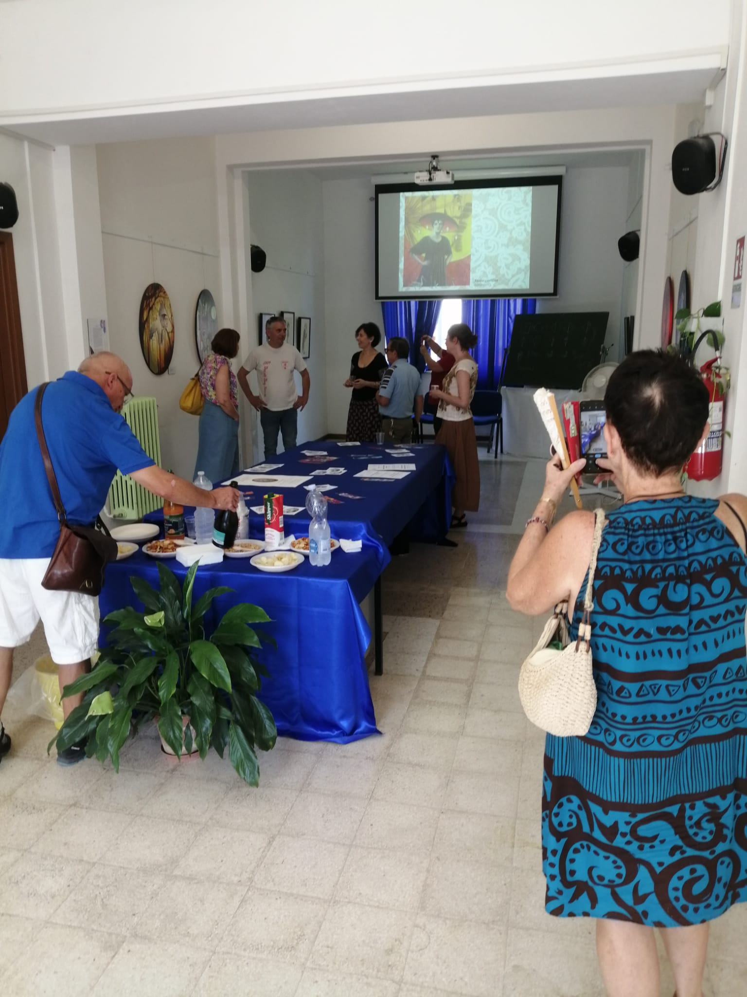 Villa San Giovanni (VT) – Inaugurata stamani la mostra di pittura di Francesca Aristei