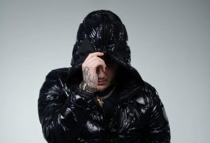 Latina – Il rapper Paky insultò i carabinieri dal palco, a giudizio