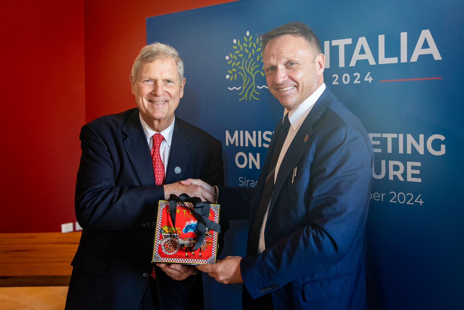 G7 Agricoltura: Incontro Bilaterale tra Italia e Stati Uniti d’America