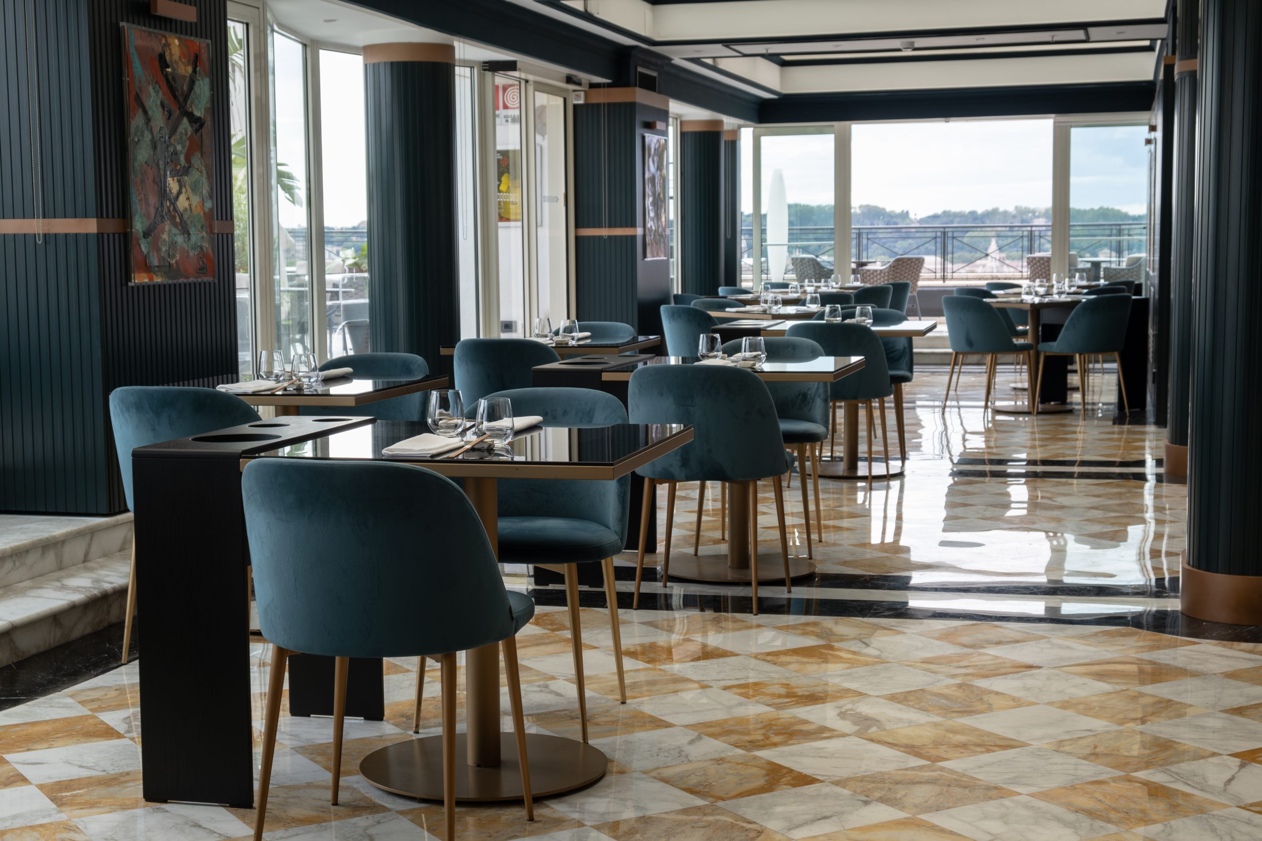 Roma – Nuova veste per il Vizio, tra i migliori sushi d’Italia con vista Fontana del Tritone