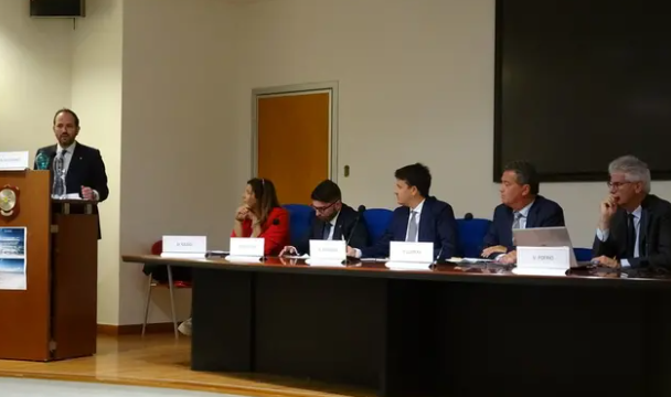 Passa dal mare il futuro di Civitavecchia